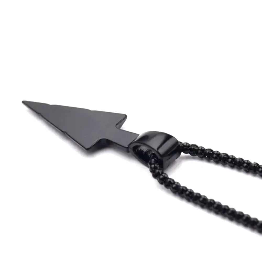 Retro Men's Arrowhead Alloy Pendant Necklace